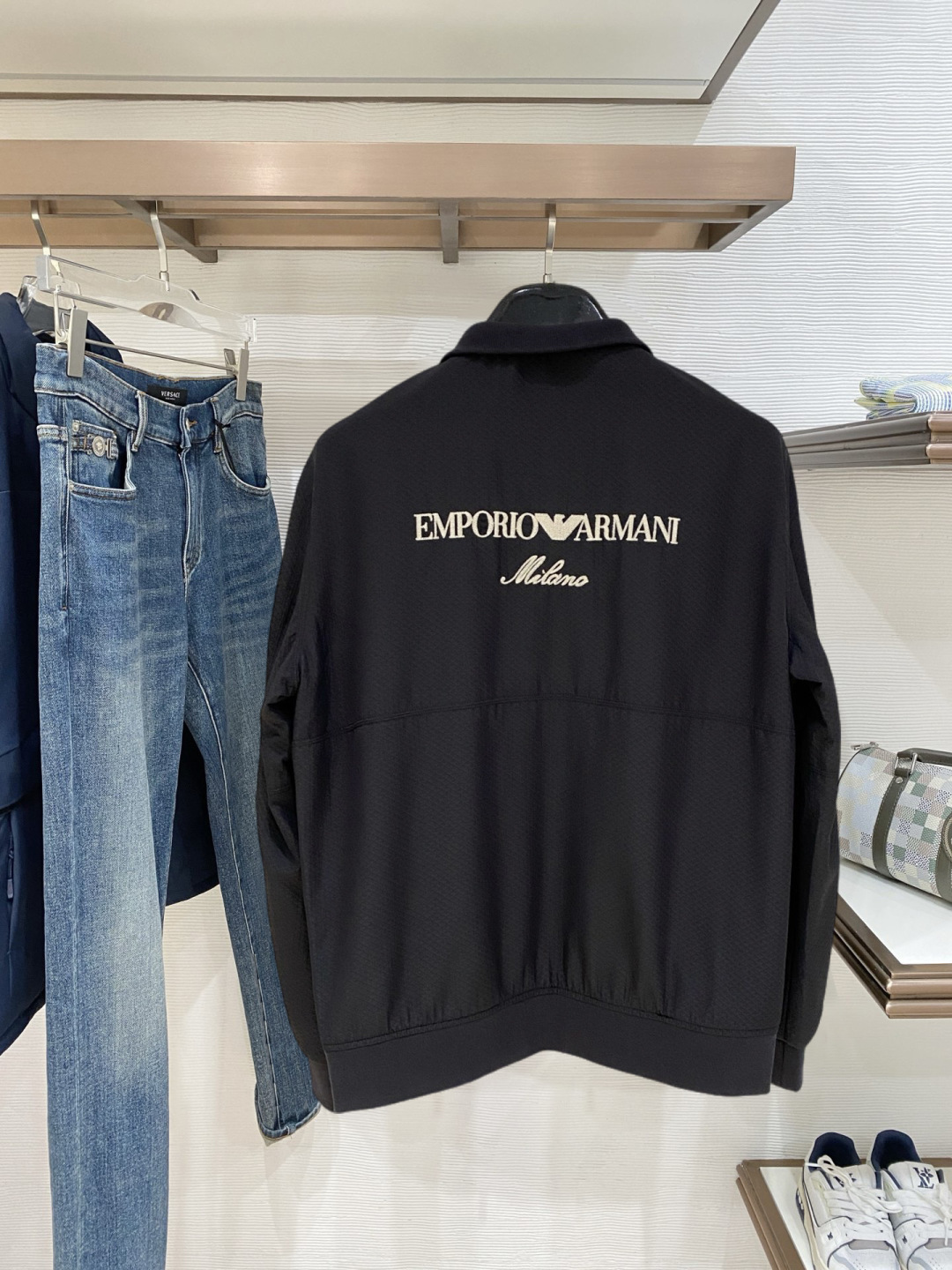 Armani Jacket M-xl