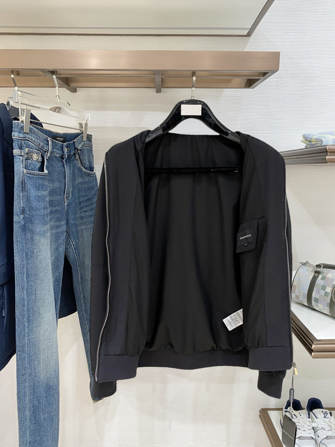 Armani Jacket M-xl