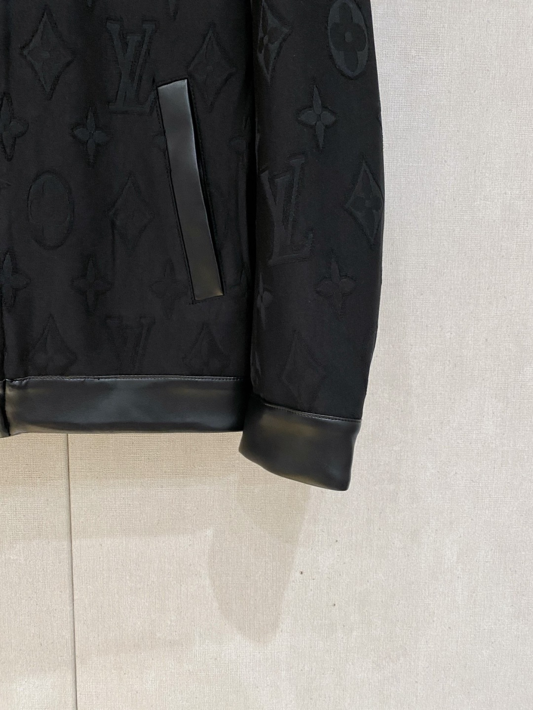 Louis Vuitton Jacket M-l-xl