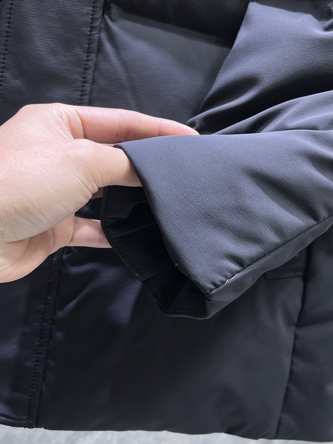 Moncler Down Jacket S-m-l-xl