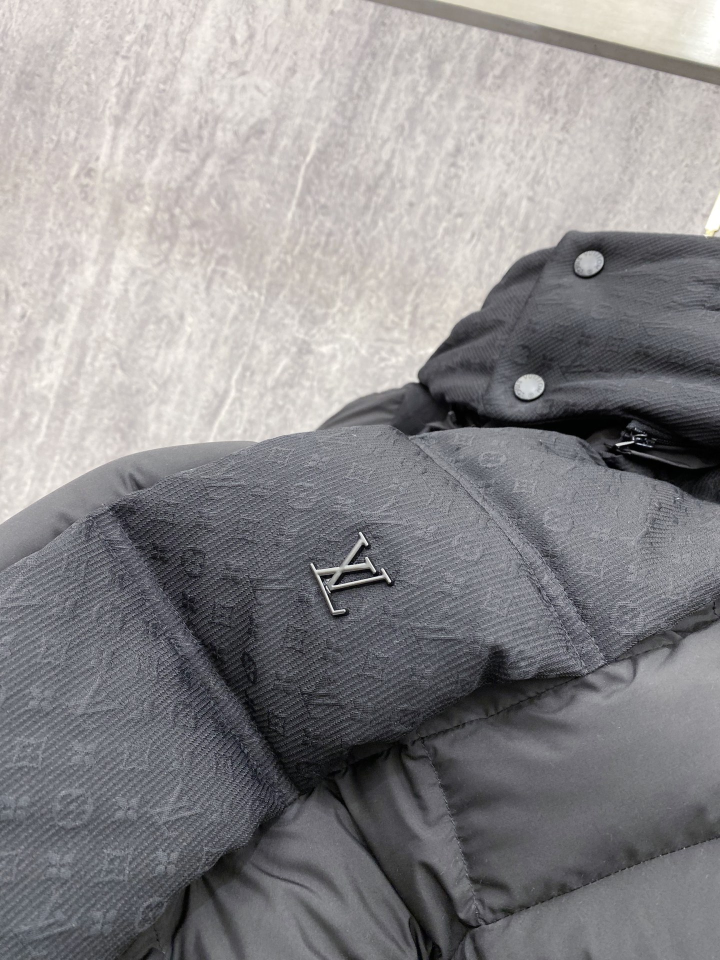 Louis Vuitton Male Down Jacket Goose Down Black Hooded S-m-l-xl