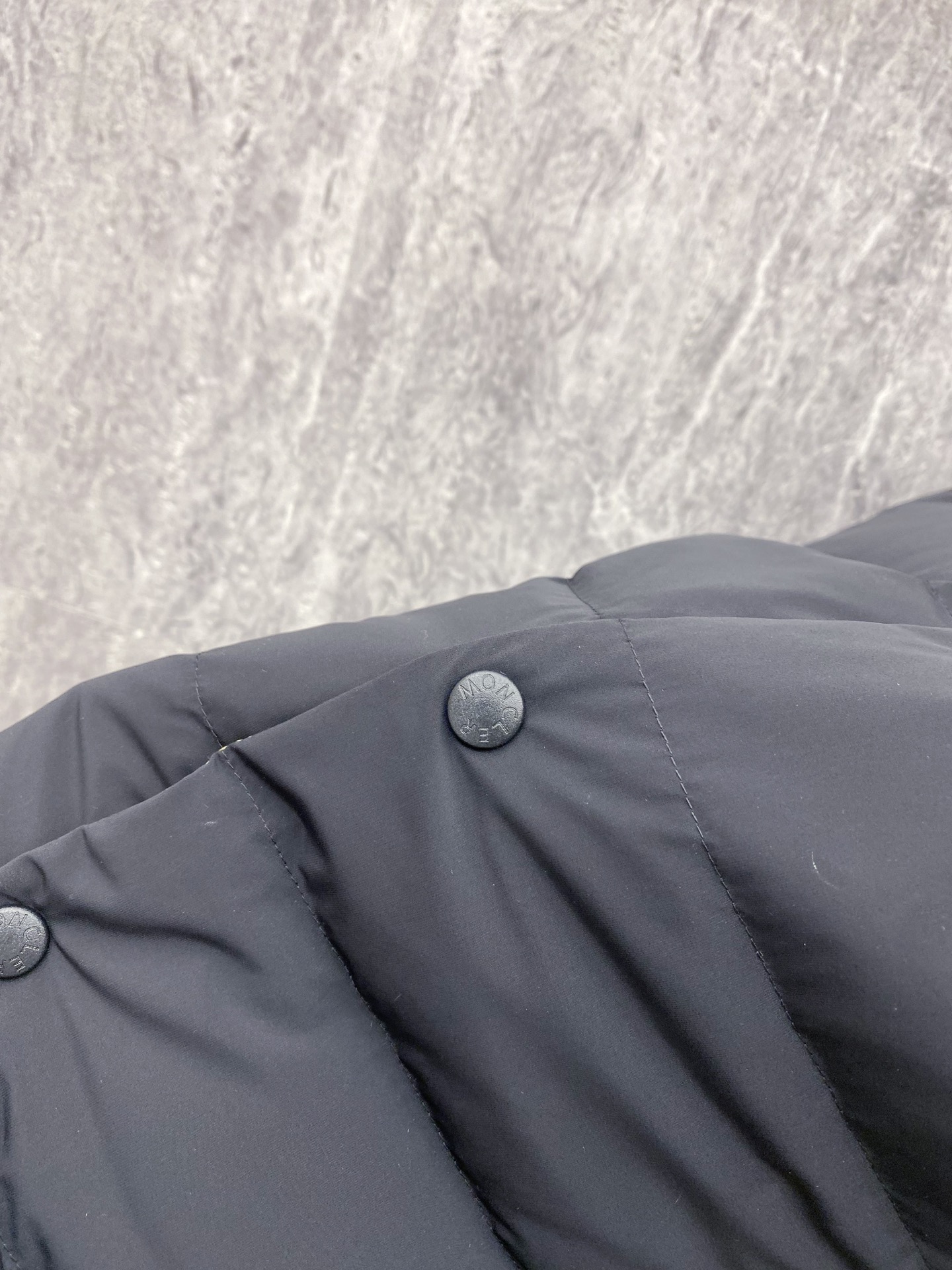 Moncler Down Jacket M-l-54-48-56-50-52