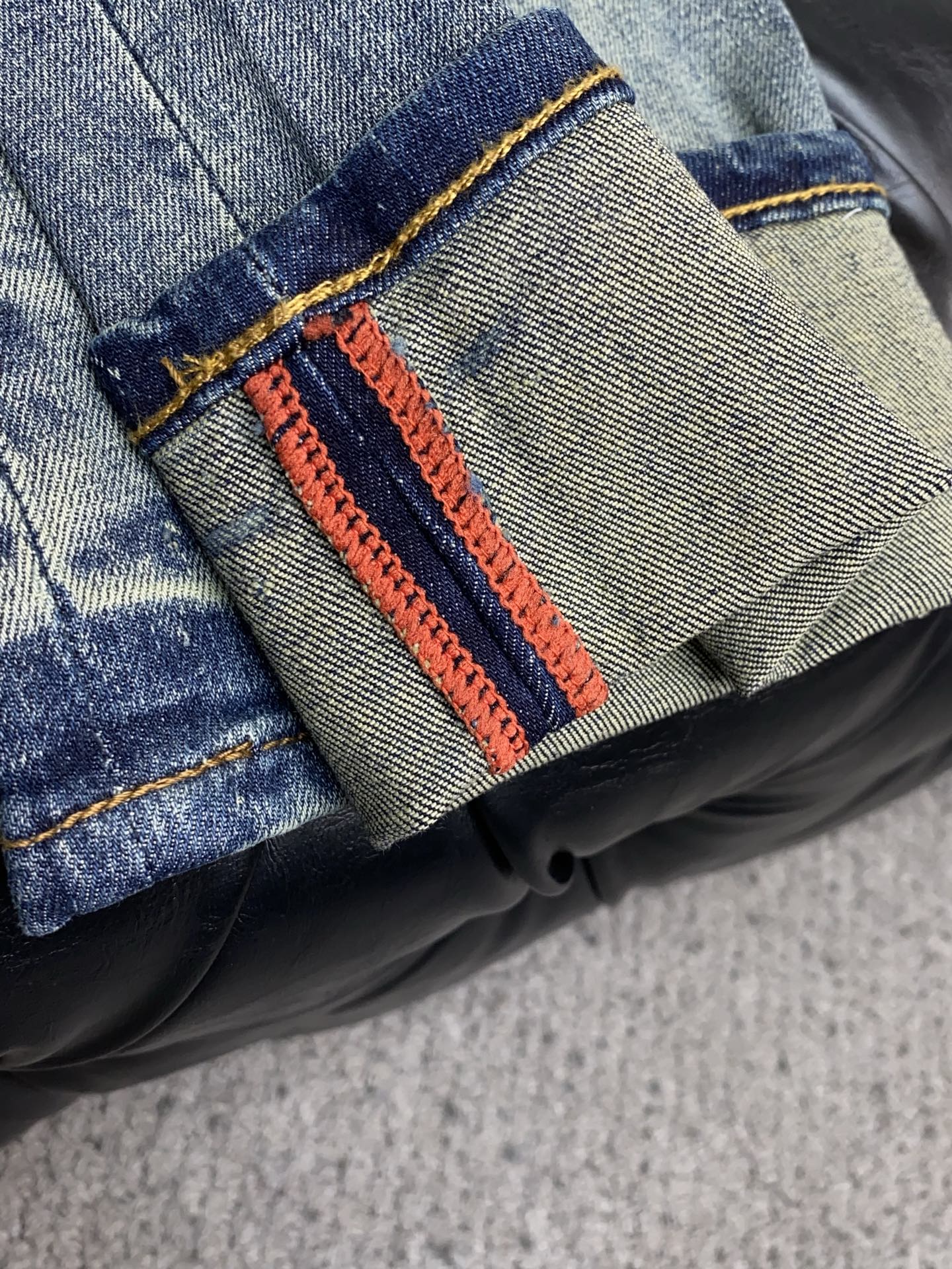 Prada Jeans Slim Fit S-l