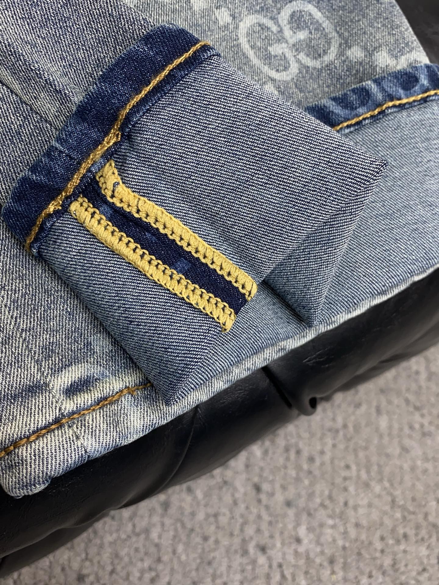 Gucci Jeans Slim Fit S-l
