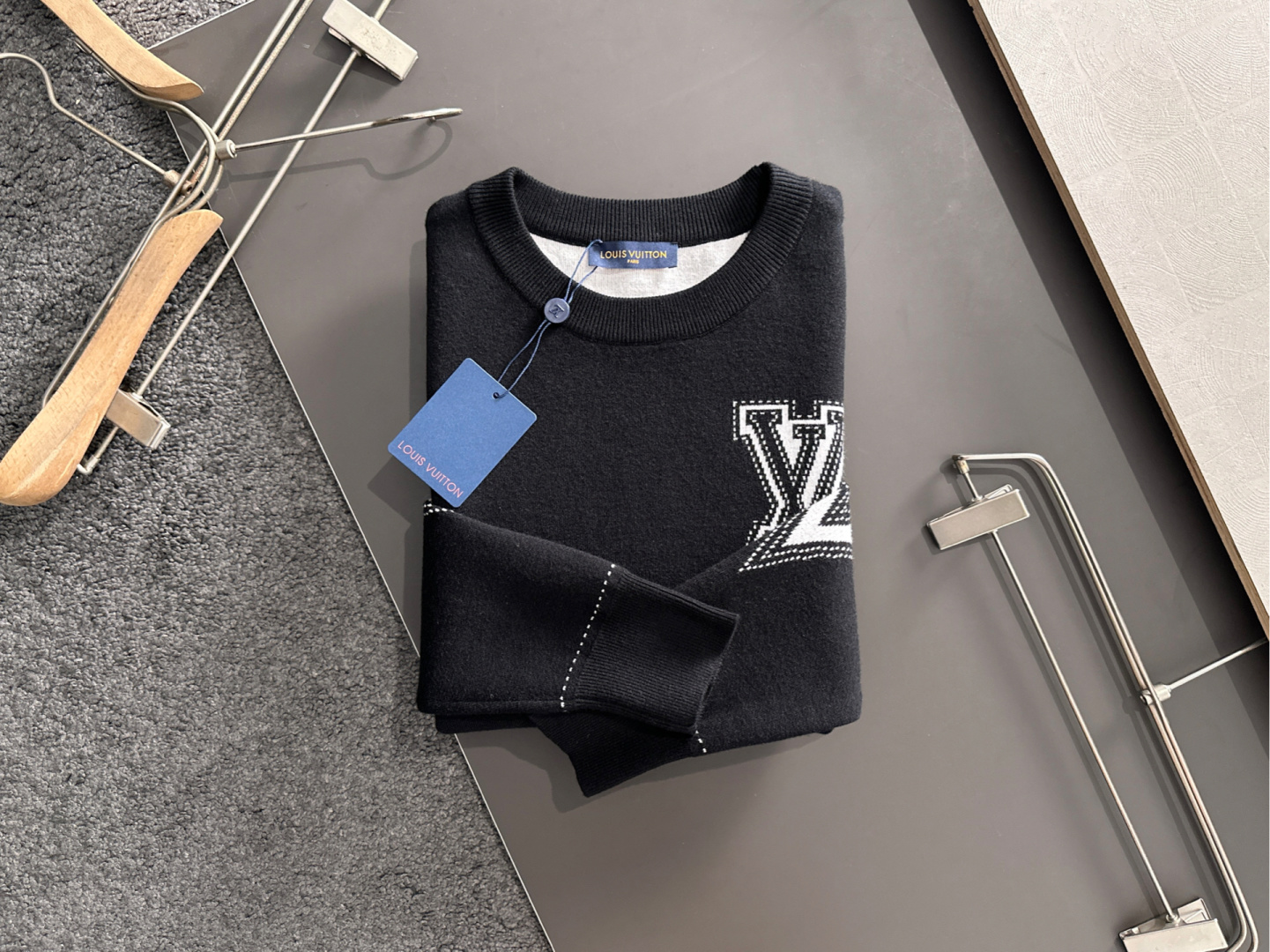 Louis Vuitton Basic Clothing Wool M-xl
