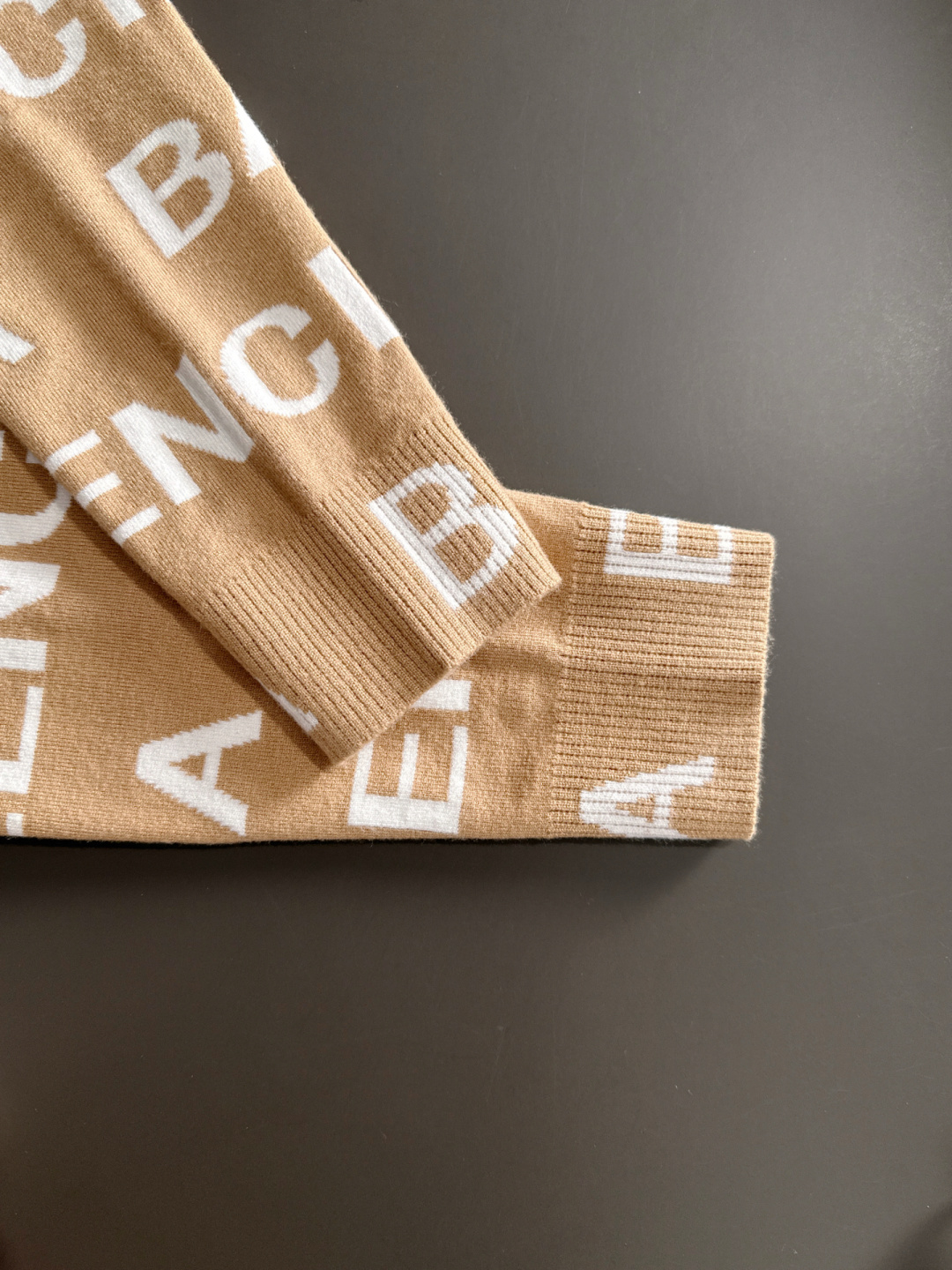 Balenciaga Basic Clothing Knitted M-l-xl