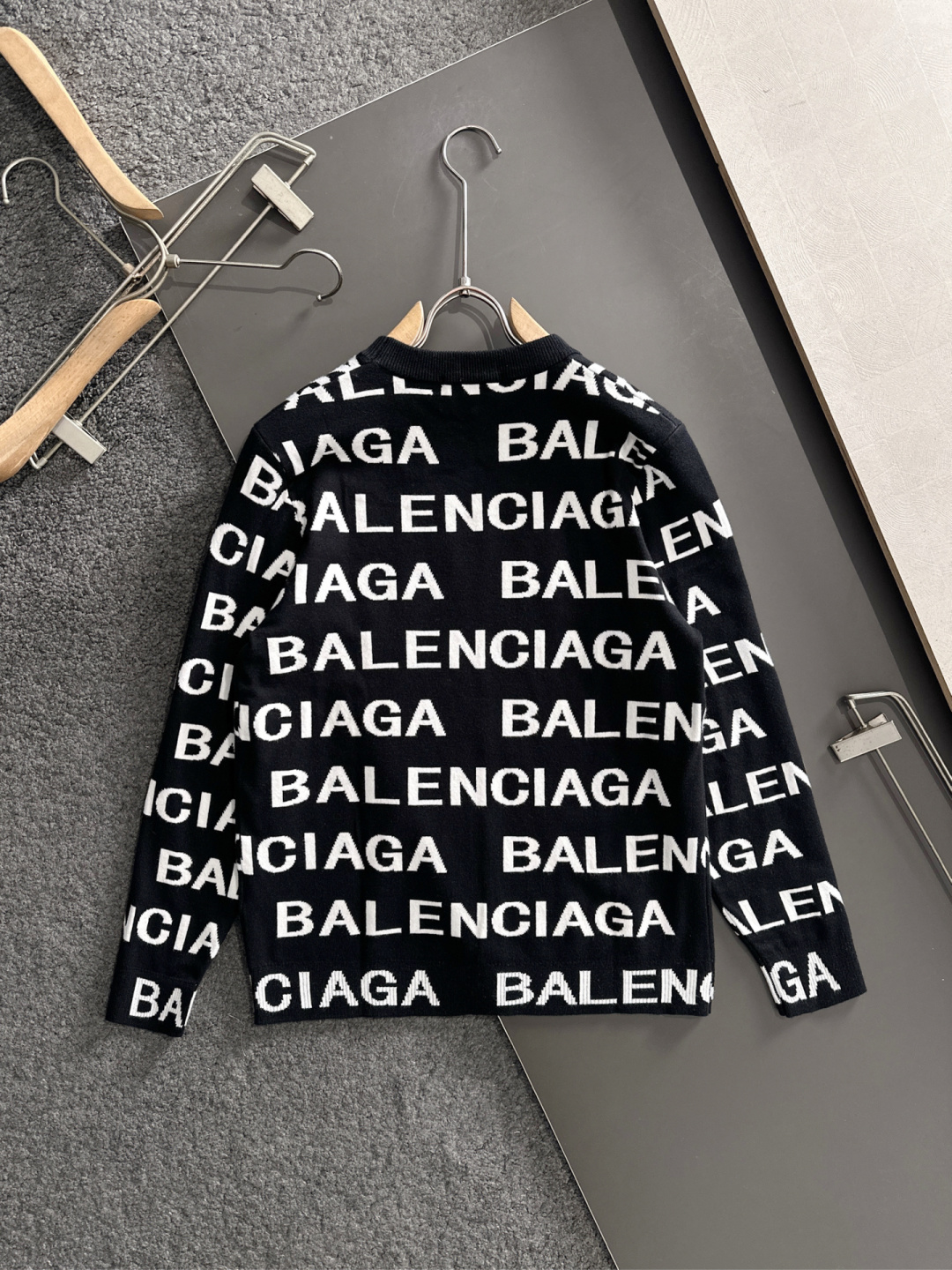 Balenciaga Basic Clothing Knitted M-l-xl