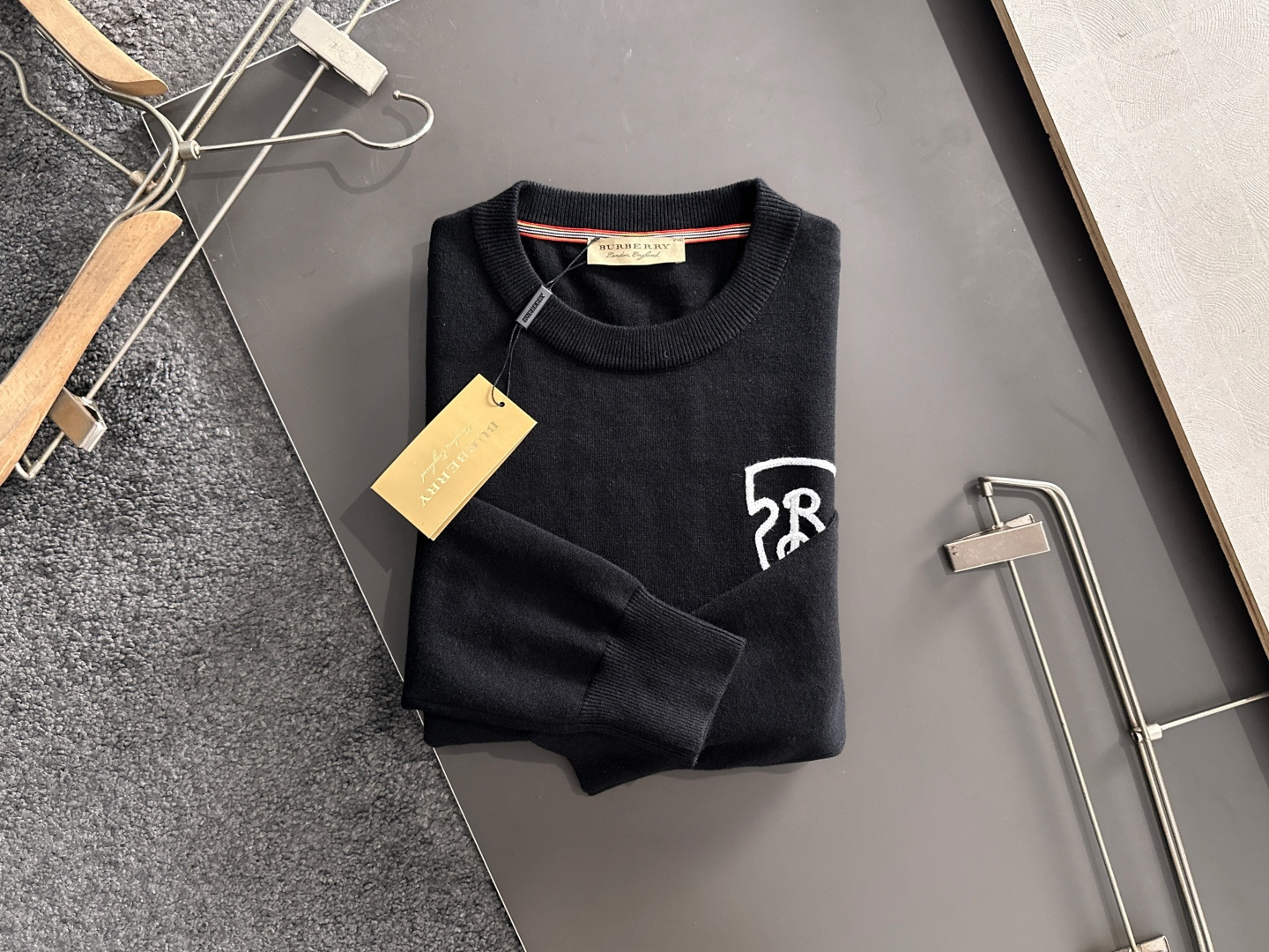 Burberry Basic Clothing Wool M-xl