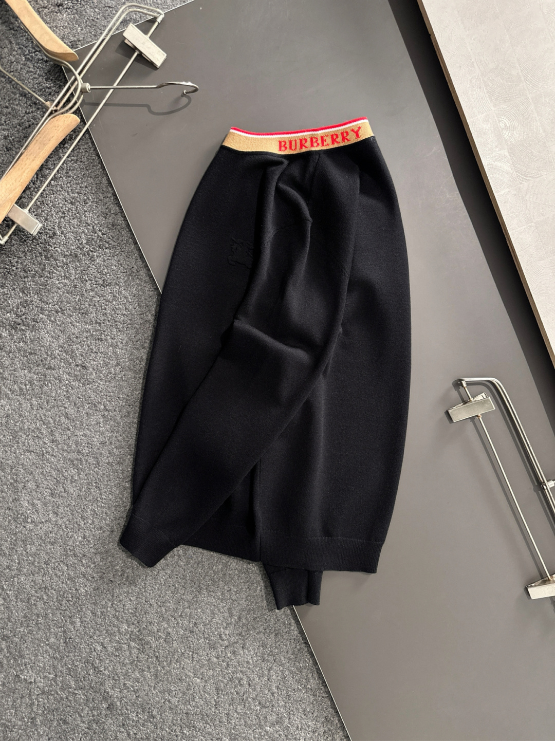 Burberry Basic Clothing Wool M-xl