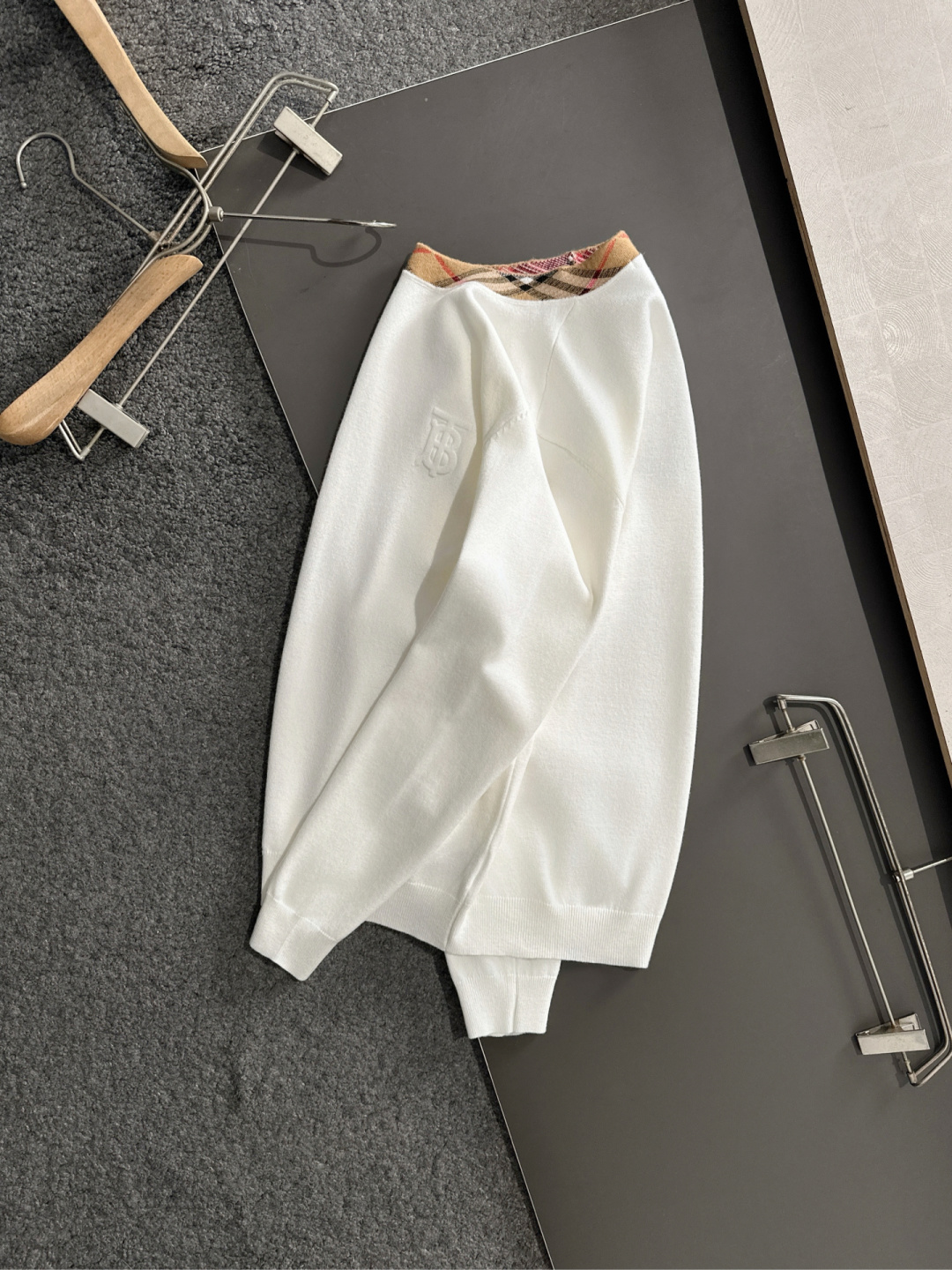 Burberry Basic Clothing Wool M-xl