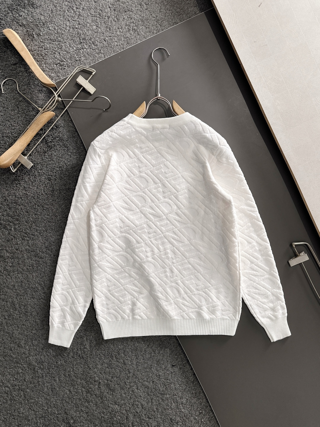 Fendi Basic Clothing Knitted M-xl