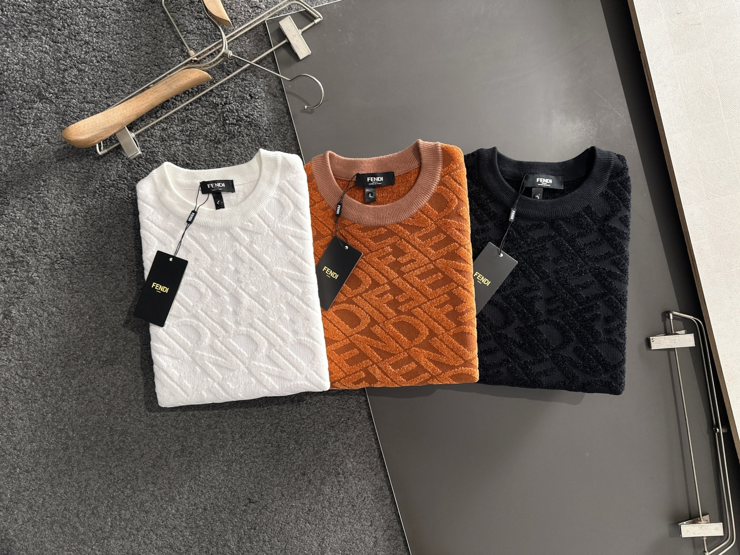 Fendi Basic Clothing Knitted M-xl