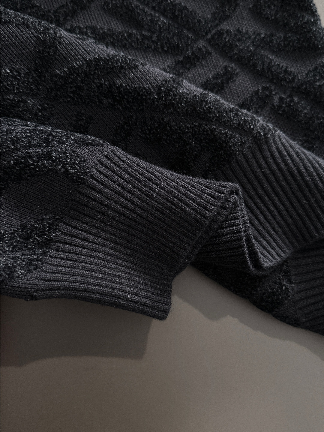 Fendi Basic Clothing Knitted M-xl