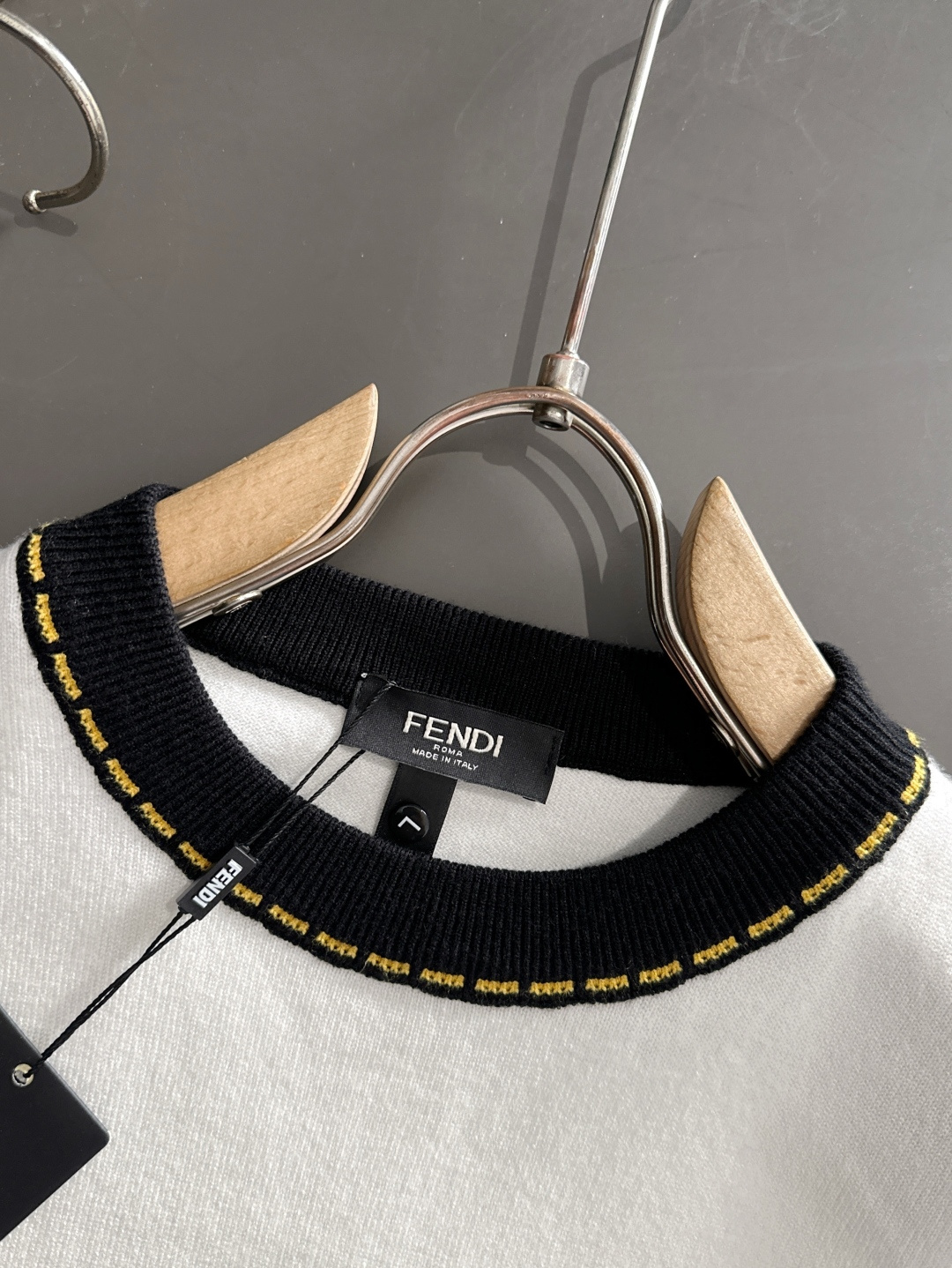 Fendi Basic Clothing Knitted M-xl