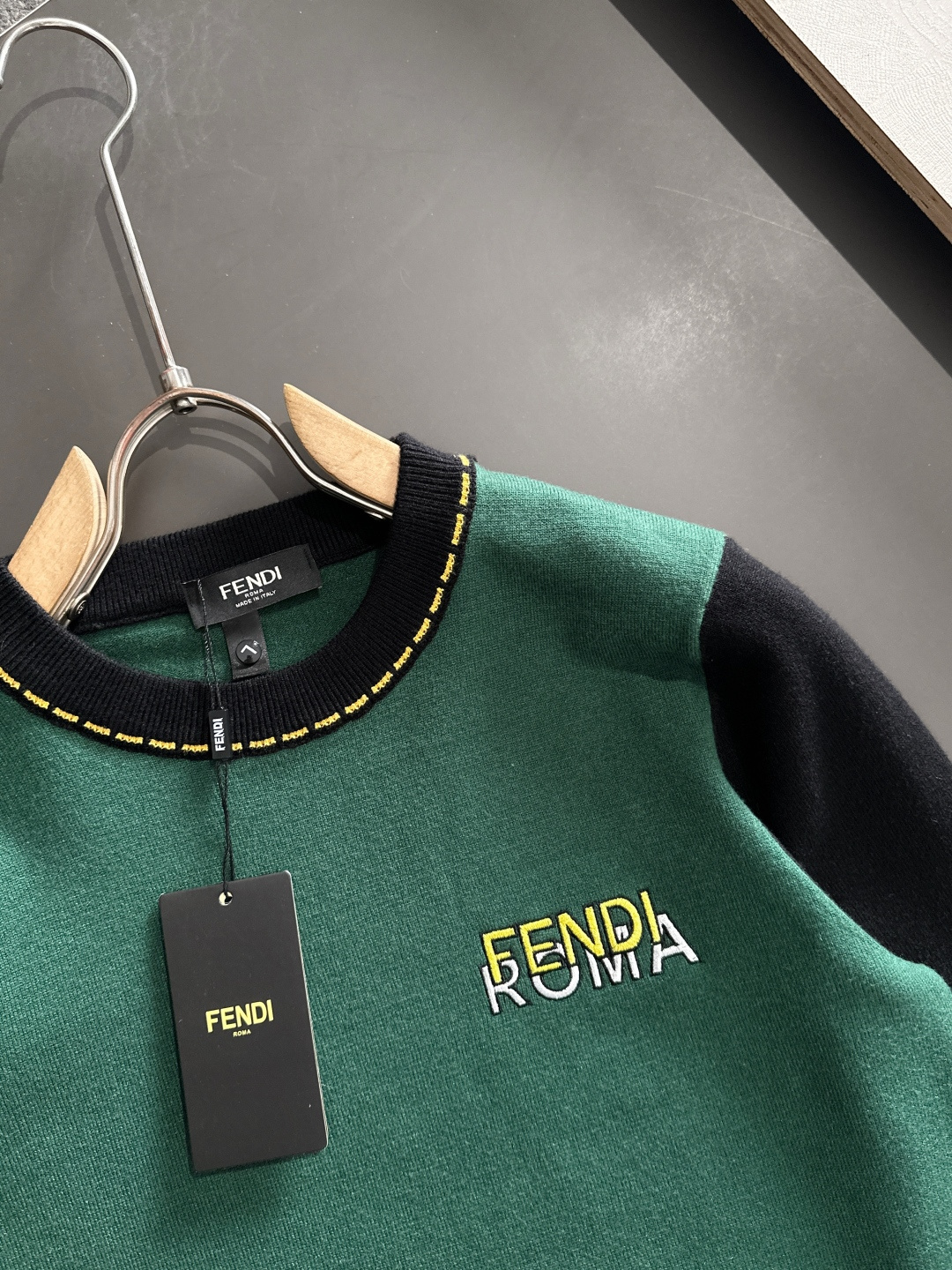 Fendi Basic Clothing Knitted M-xl