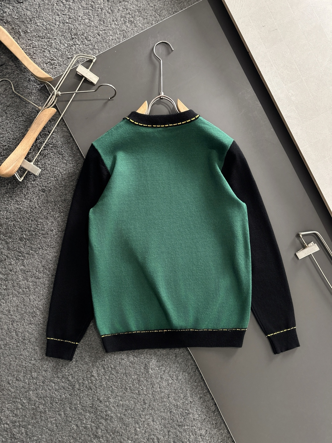 Fendi Basic Clothing Knitted M-xl