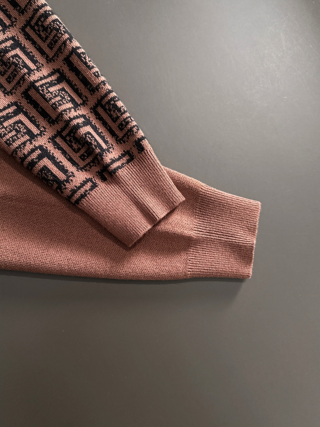 Fendi Basic Clothing Knitted M-xl