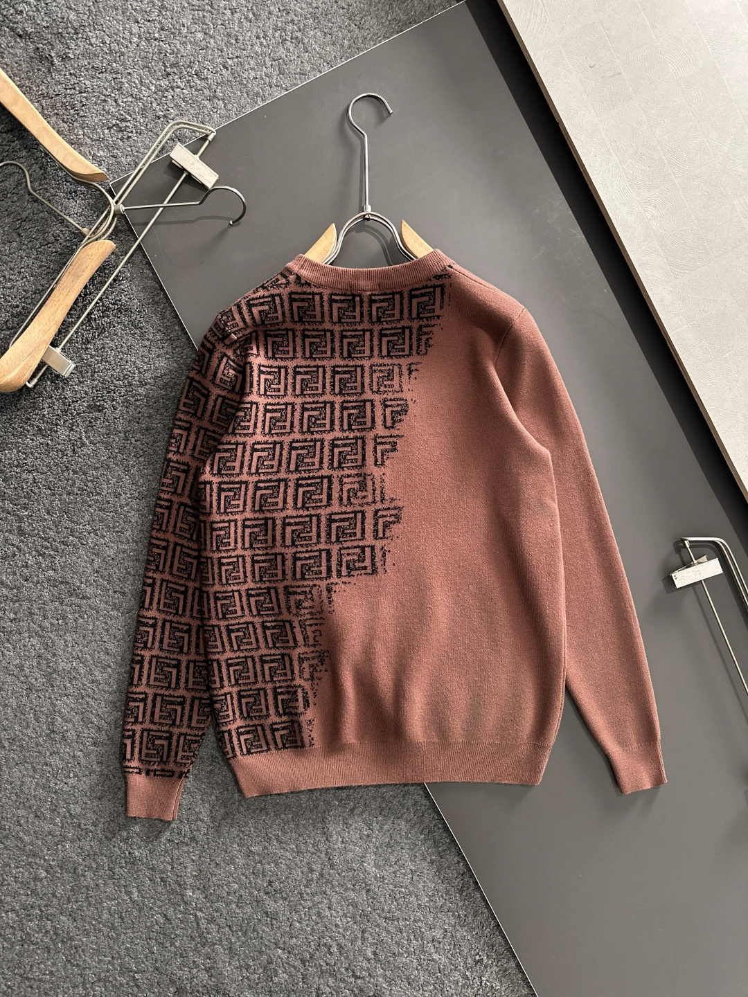 Fendi Basic Clothing Knitted M-xl