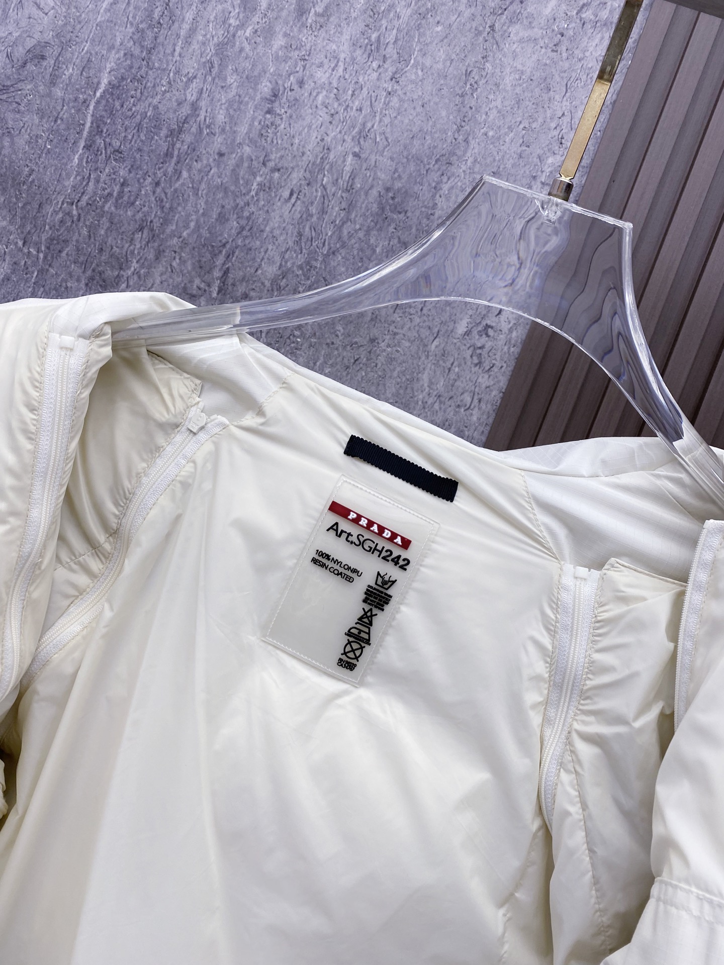 Prada Down Jacket White Duck Down Black M-xl