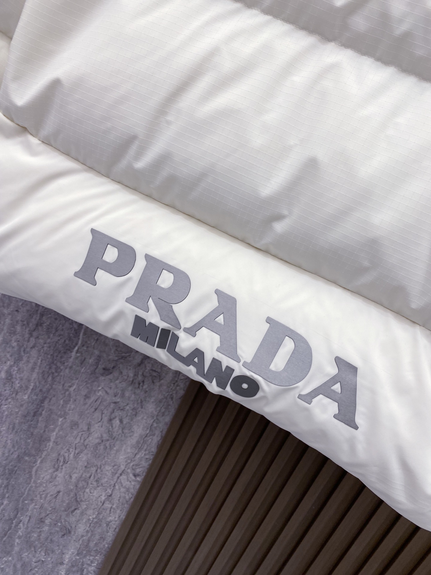 Prada Down Jacket White Duck Down Black M-xl