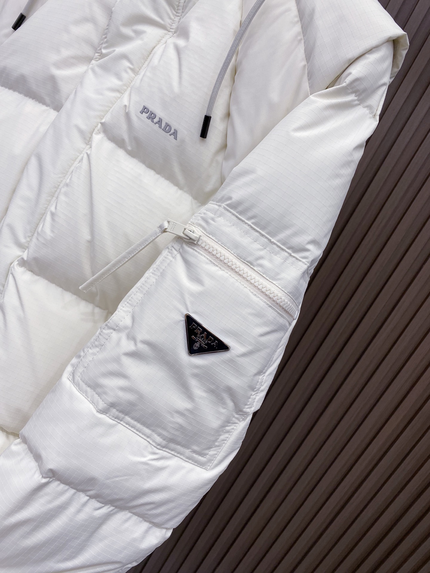 Prada Down Jacket White Duck Down Black M-xl