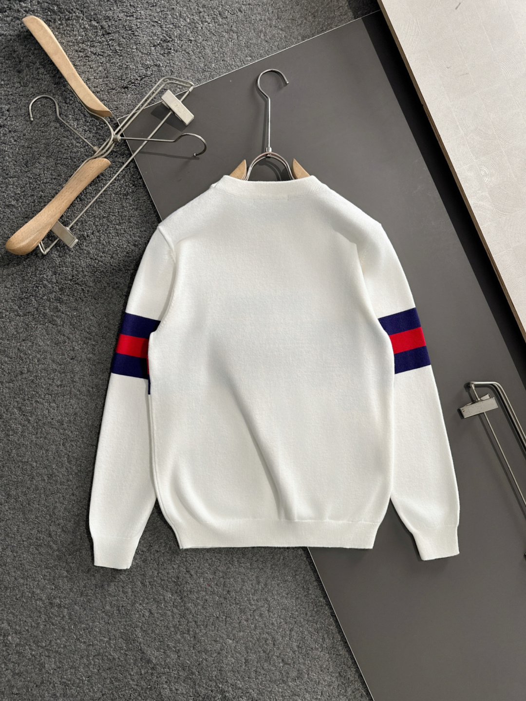 Gucci Basic Clothing Wool M-xl