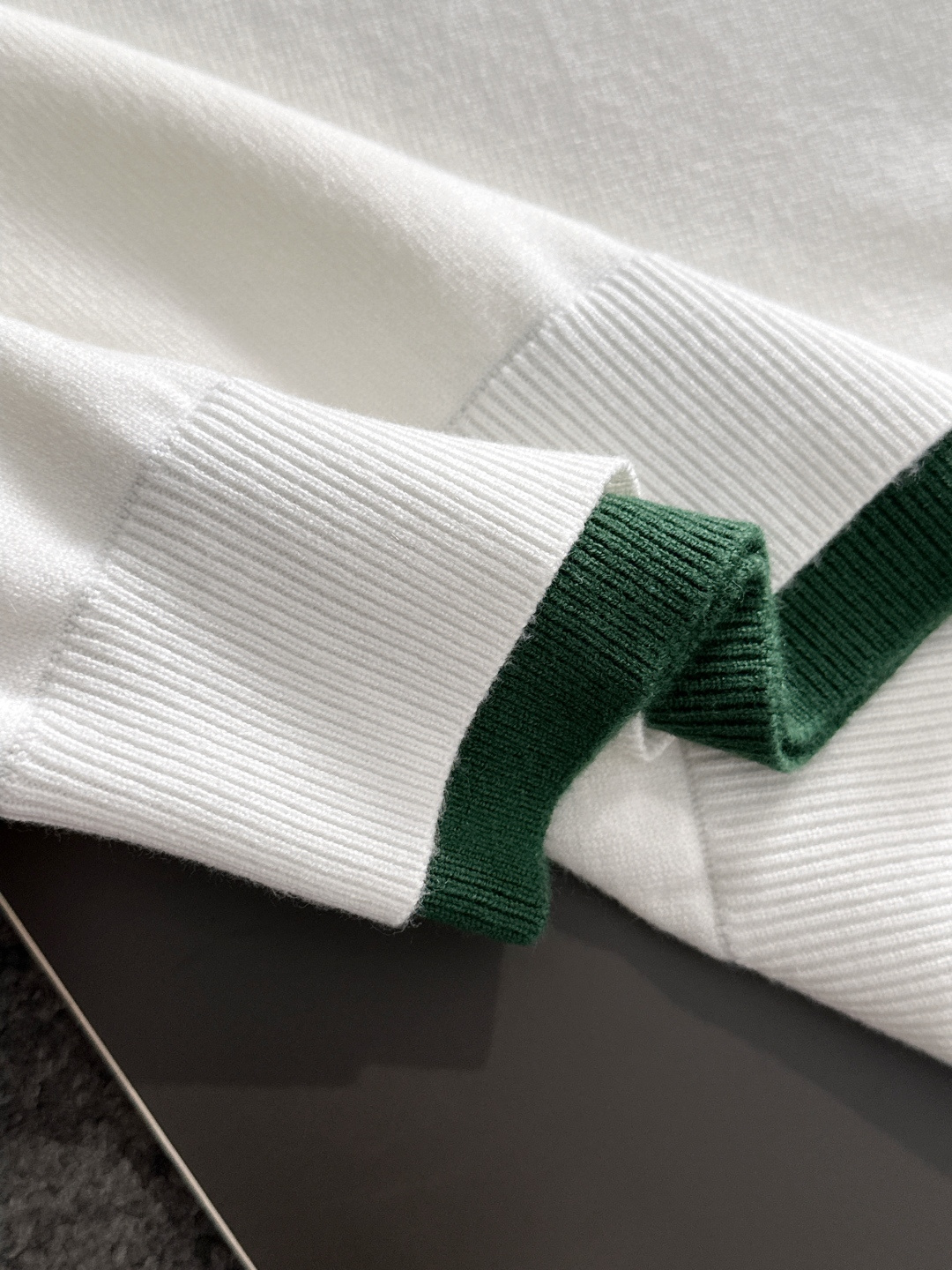 Gucci Basic Clothing Wool M-xl