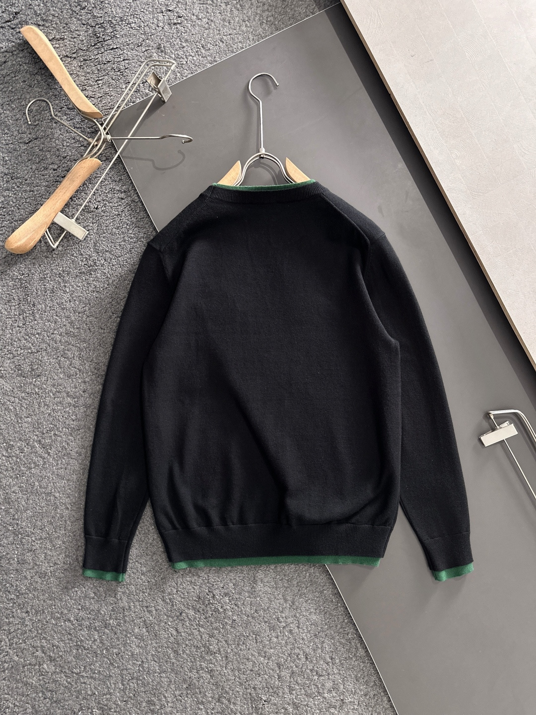 Gucci Basic Clothing Wool M-xl