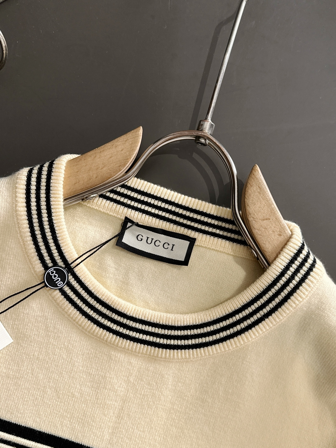 Gucci Basic Clothing Wool M-xl