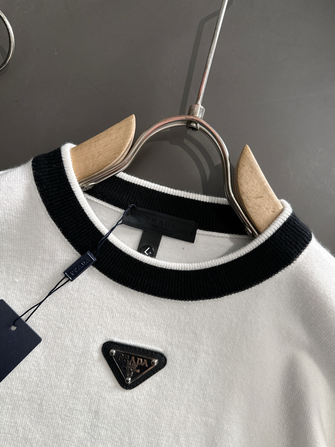 Prada Basic Clothing Knitted S-m-xl