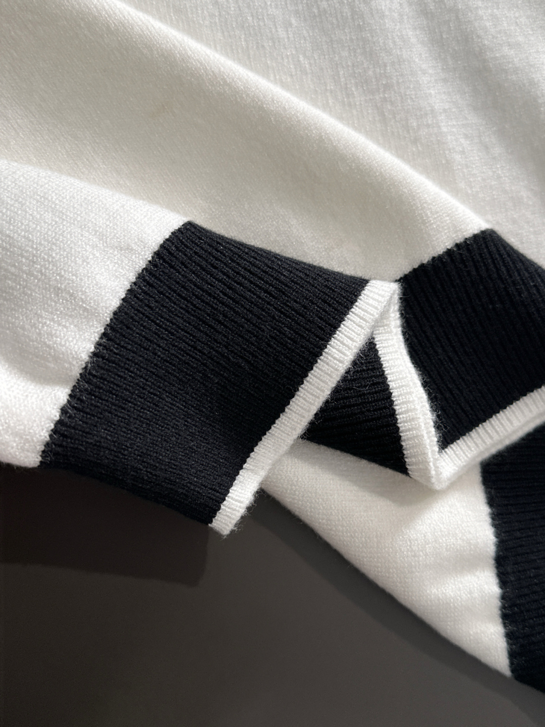 Prada Basic Clothing Knitted S-m-xl
