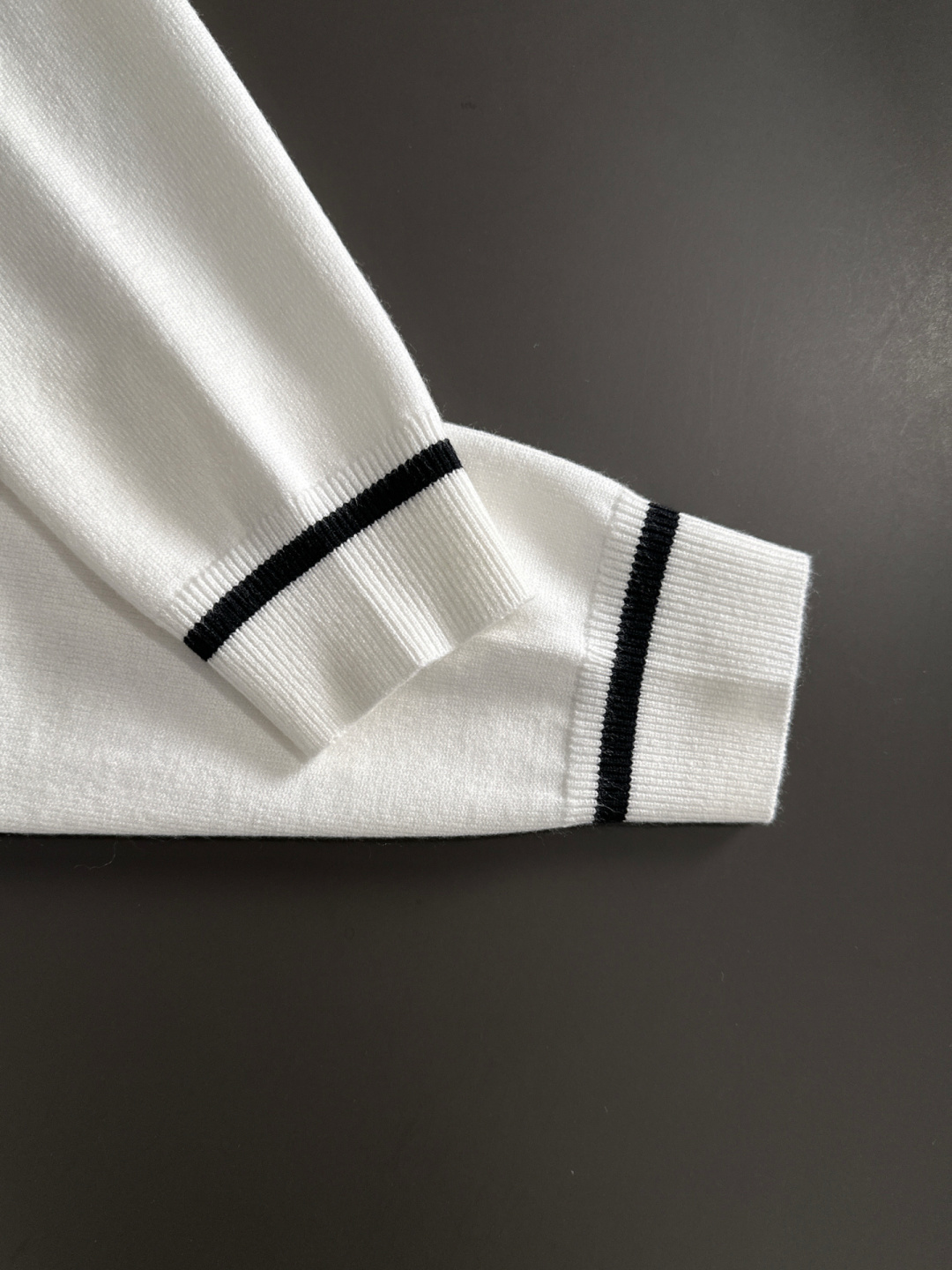 Prada Basic Clothing Knitted S-m-xl
