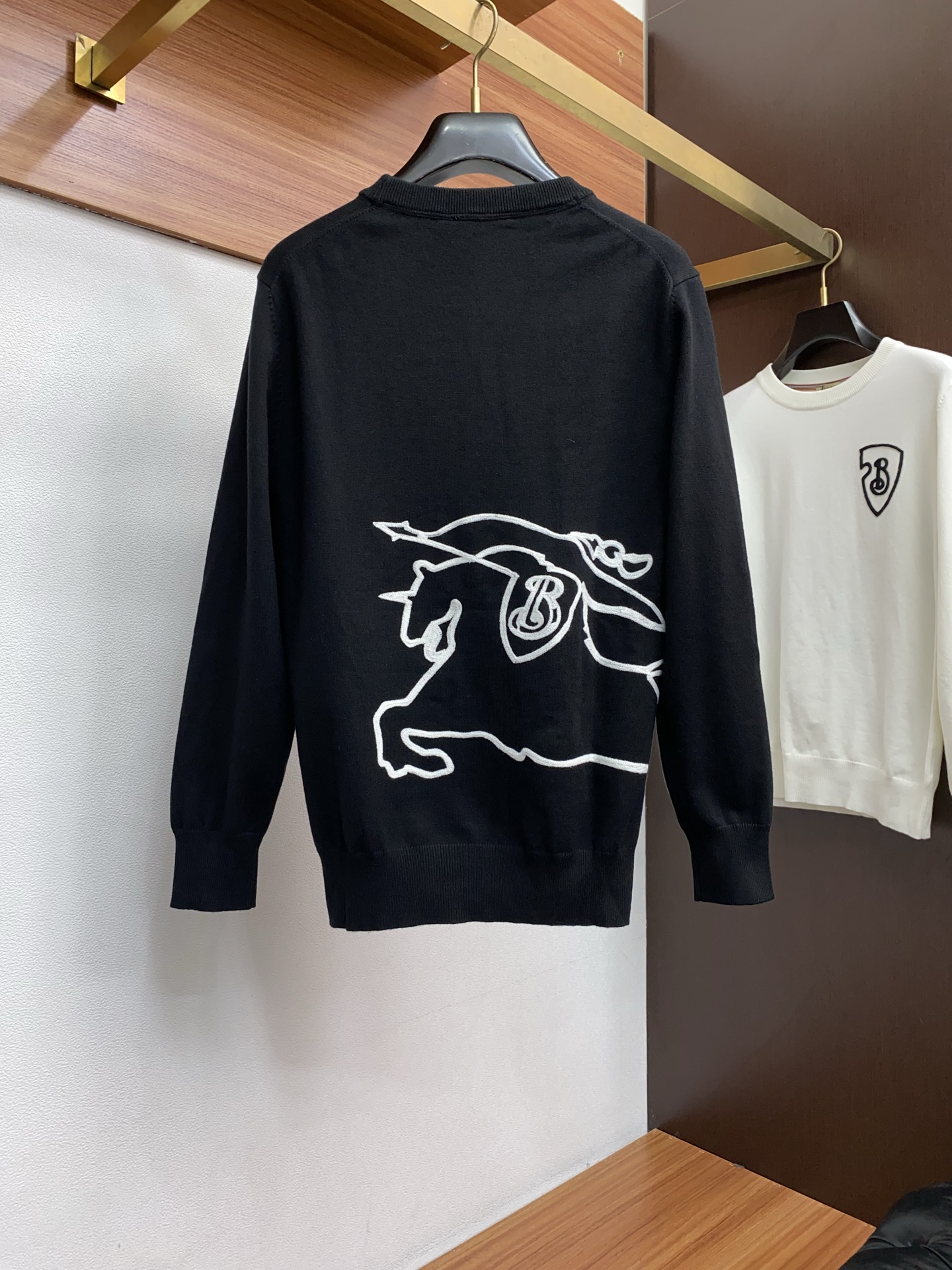 Burberry Basic Clothing Wool M-l-xl