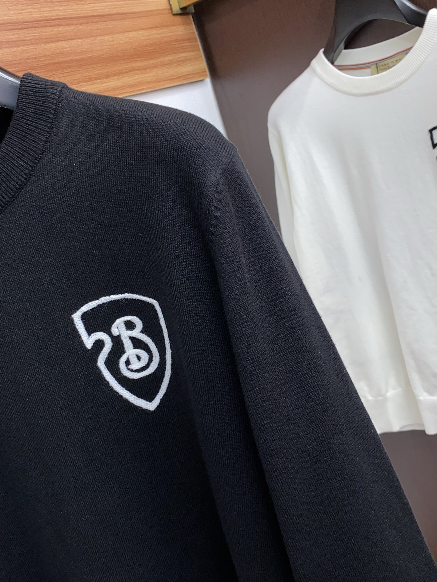 Burberry Basic Clothing Wool M-l-xl