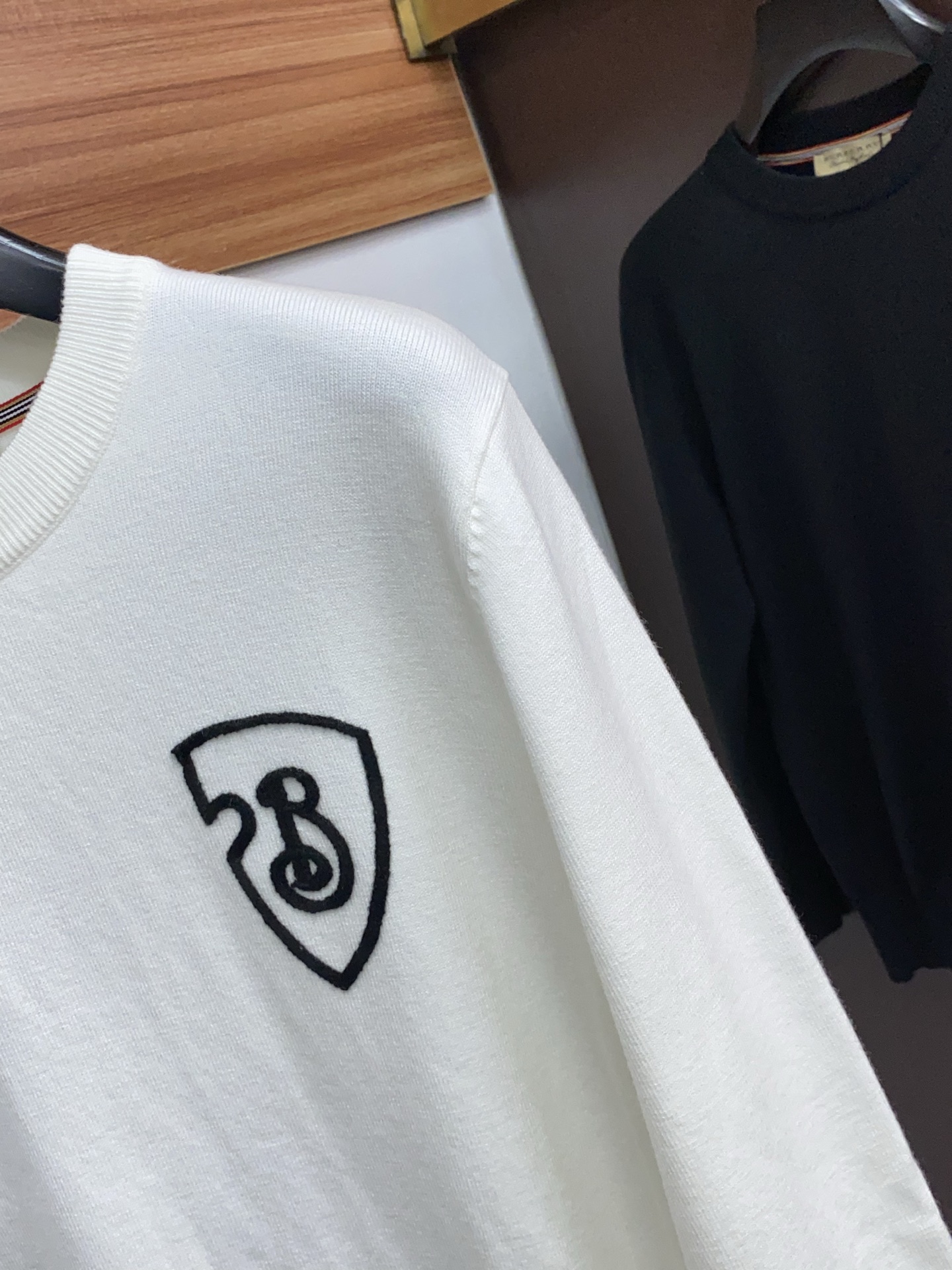 Burberry Basic Clothing Wool M-l-xl