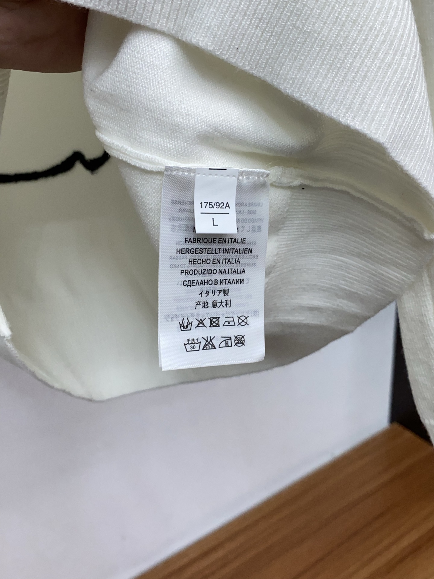 Burberry Basic Clothing Wool M-l-xl
