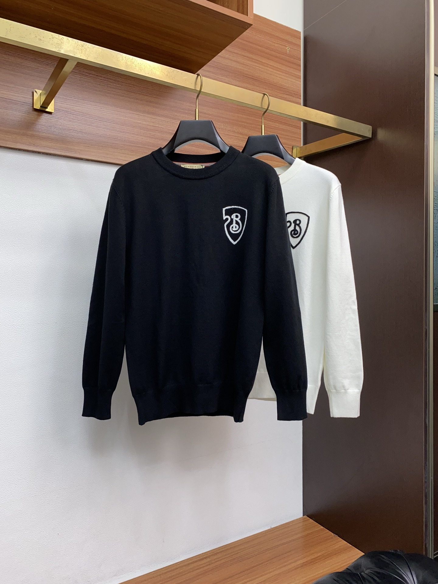 Burberry Basic Clothing Wool M-l-xl