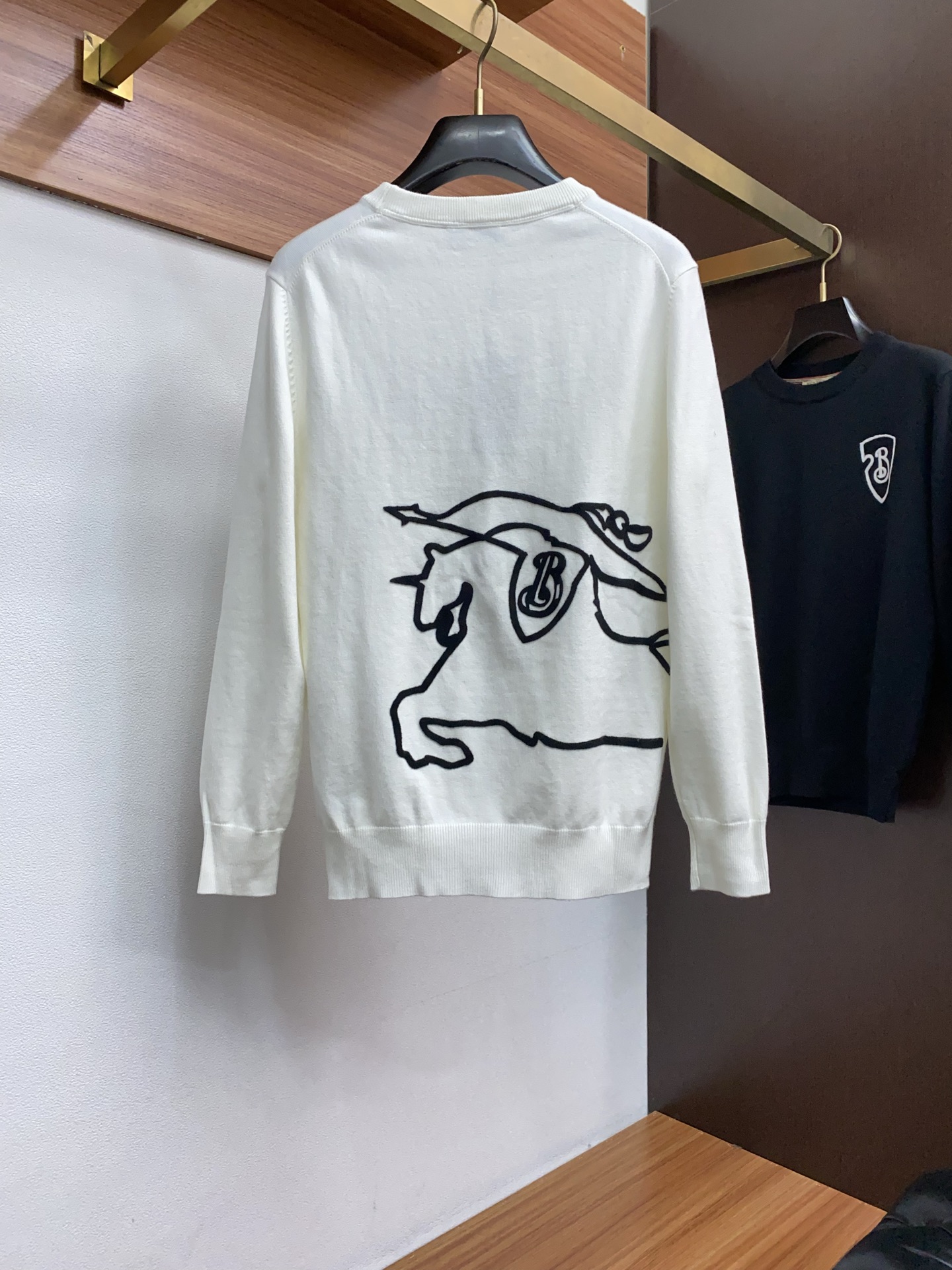 Burberry Basic Clothing Wool M-l-xl
