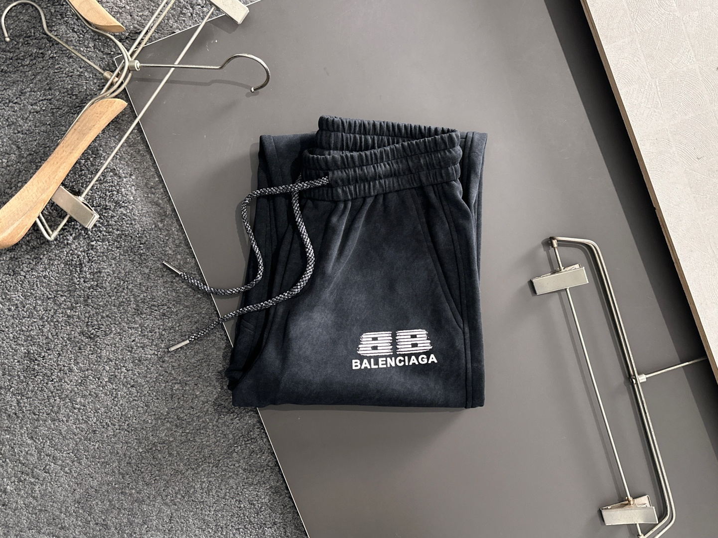 Balenciaga Basic Clothing M-l-xl