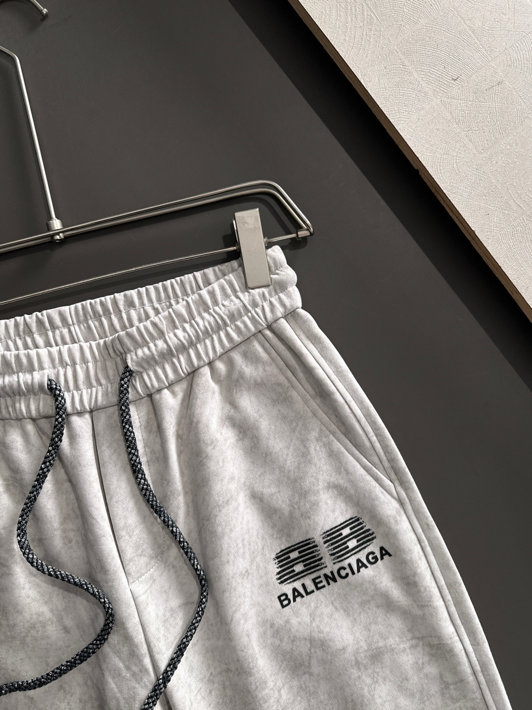 Balenciaga Basic Clothing M-l-xl