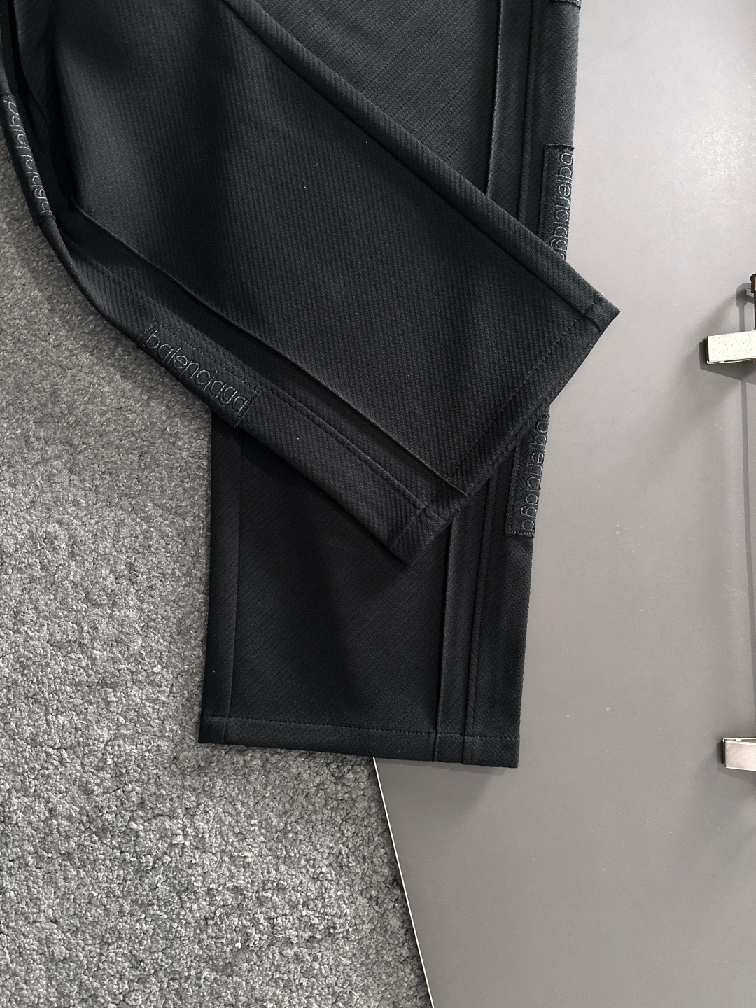 Balenciaga Basic Clothing M-l-xl