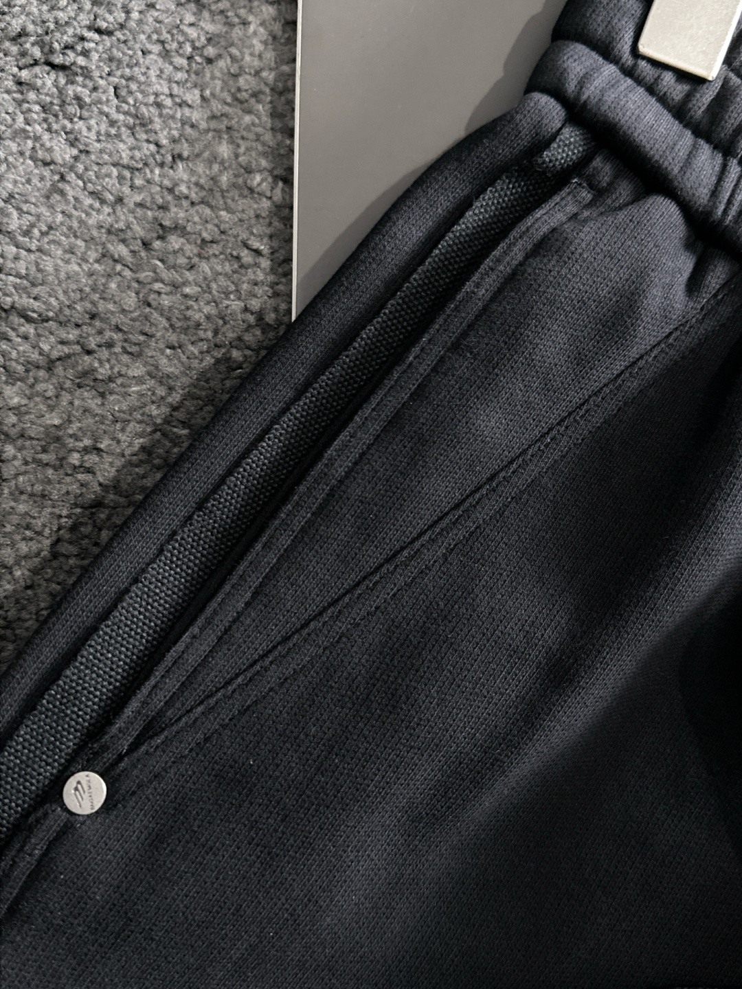 Balenciaga Basic Clothing M-l-xl