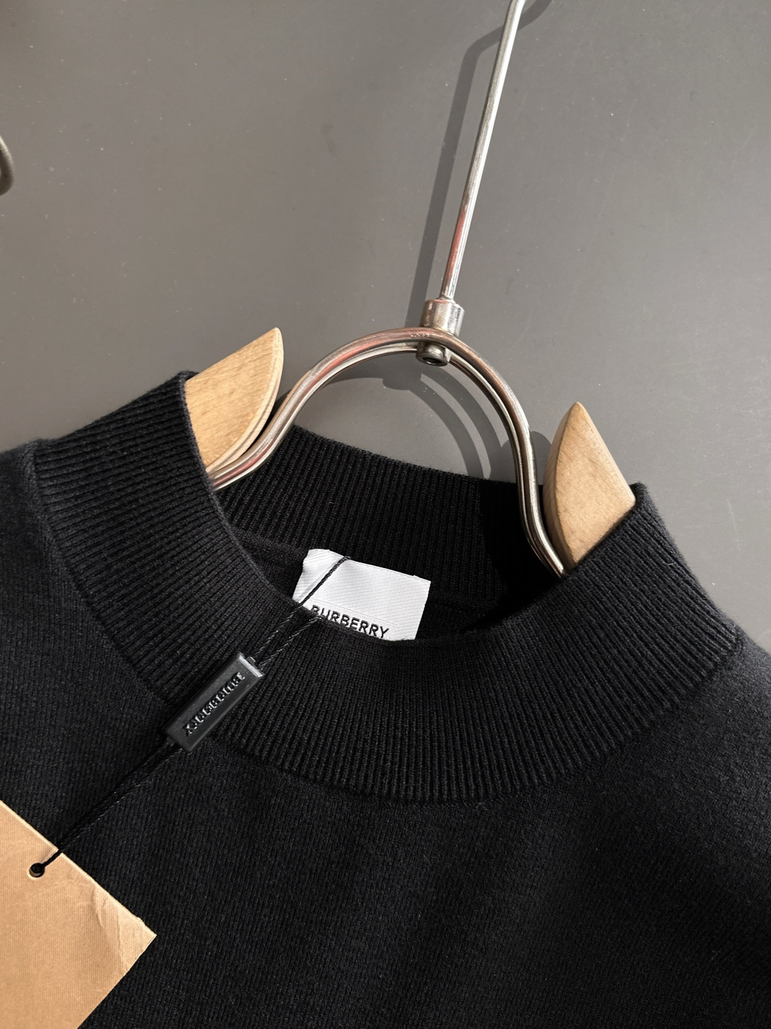 Burberry Basic Clothing Wool M-xl