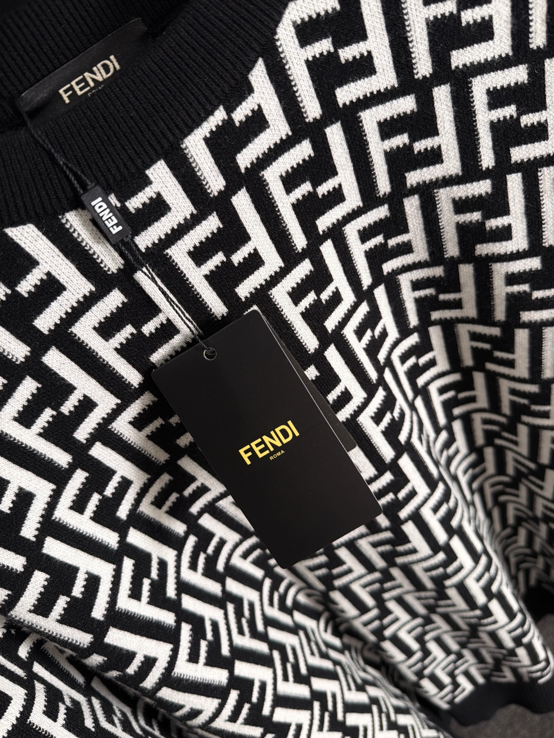 Fendi Basic Clothing Wool M-xl