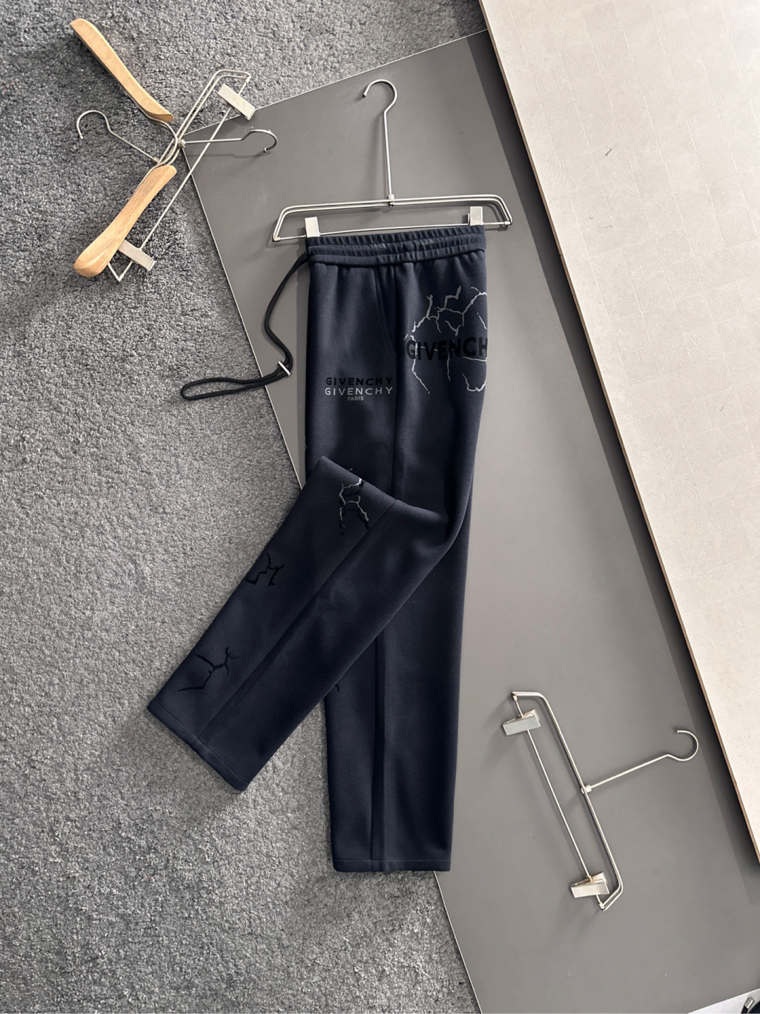 Givenchy Basic Clothing M-xl