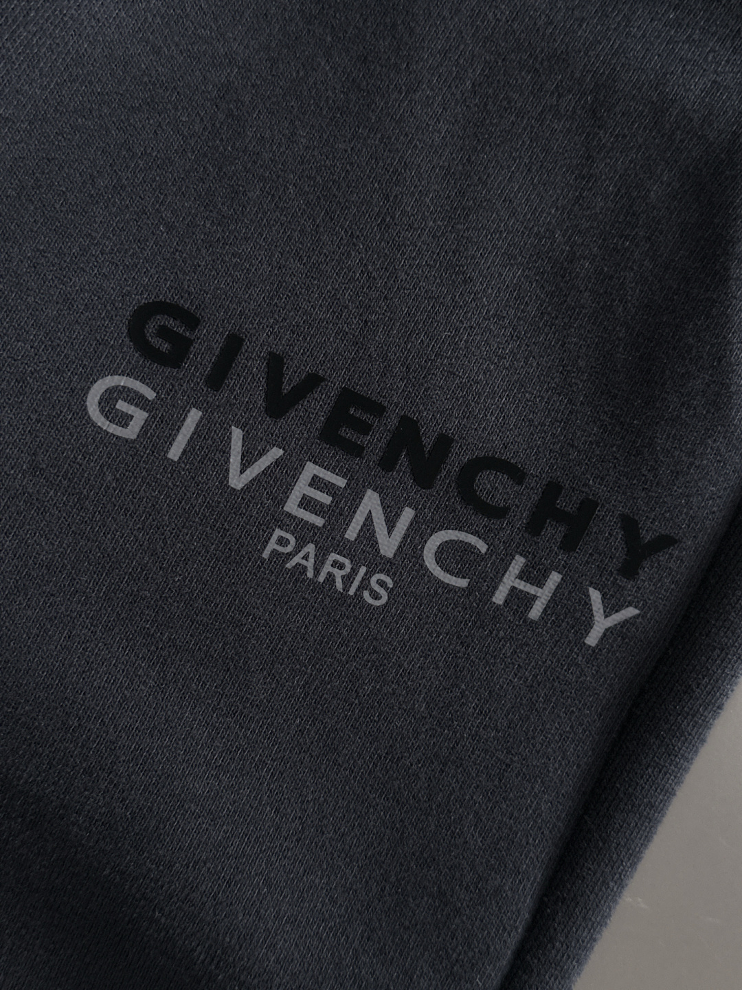 Givenchy Basic Clothing M-xl