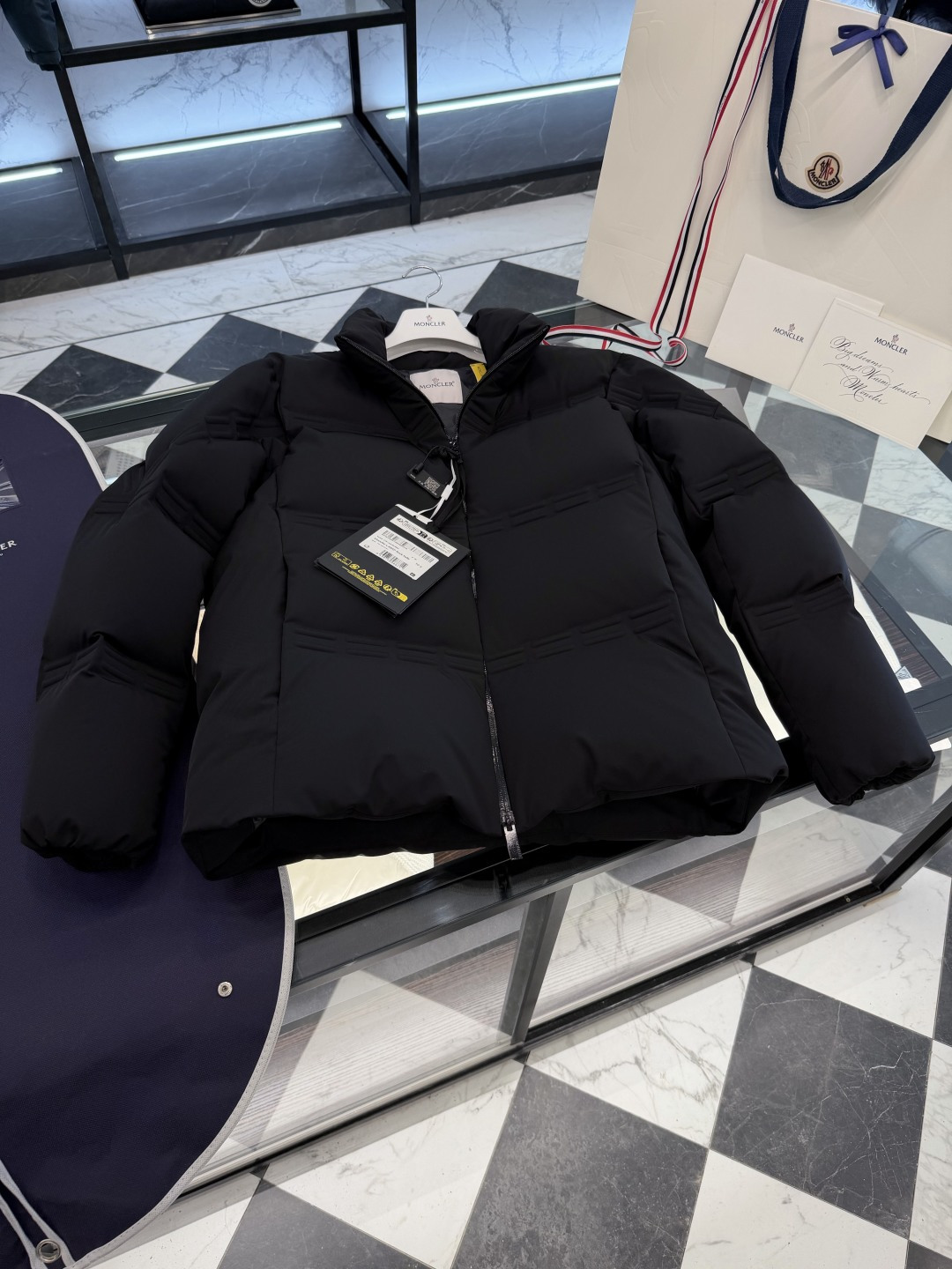 Moncler Female Jacket S-m-l