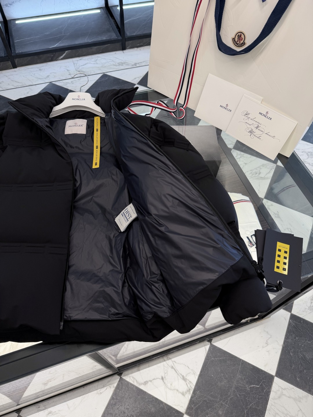 Moncler Female Jacket S-m-l