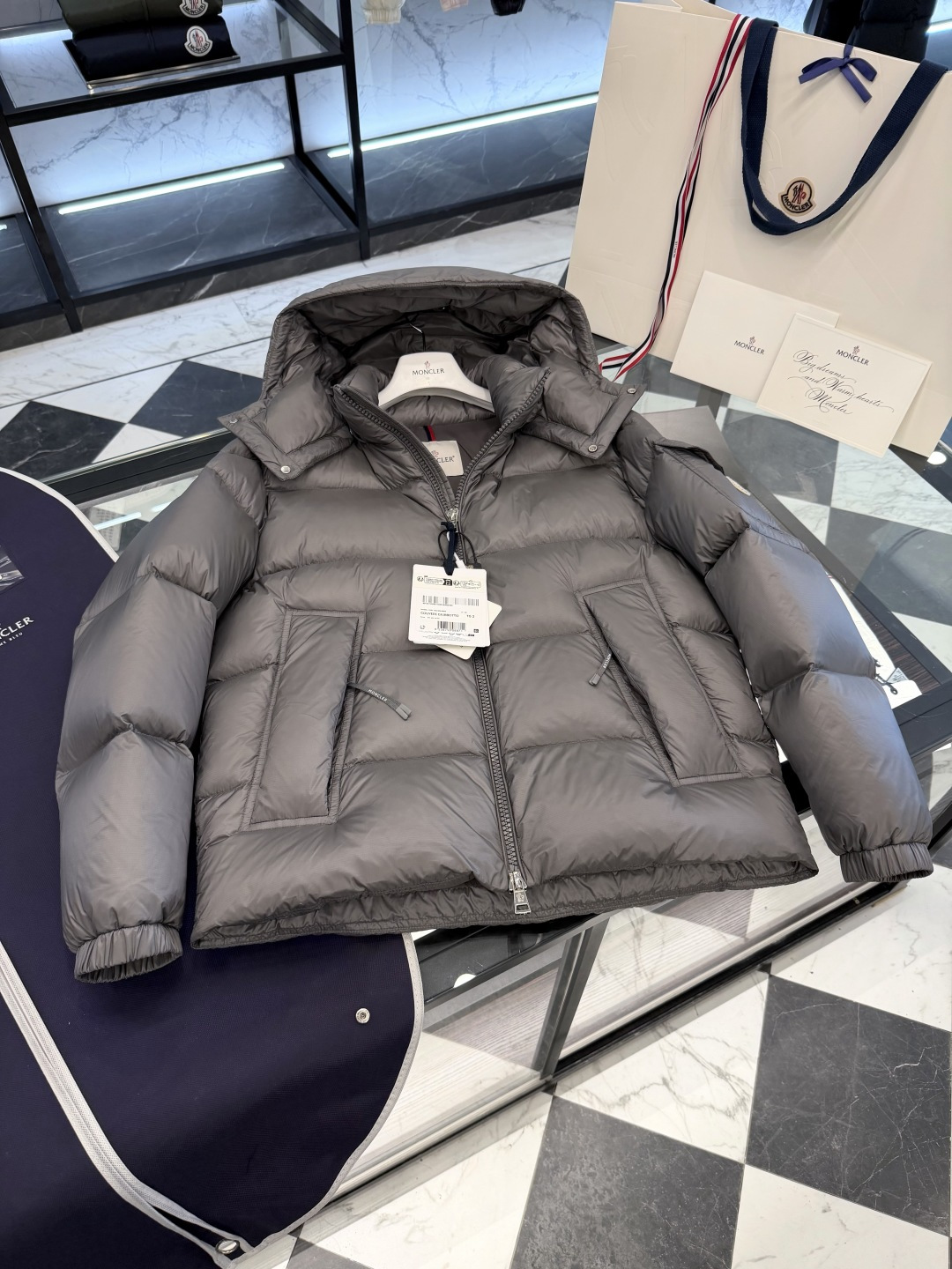 Moncler Male Jacket Hooded M-l