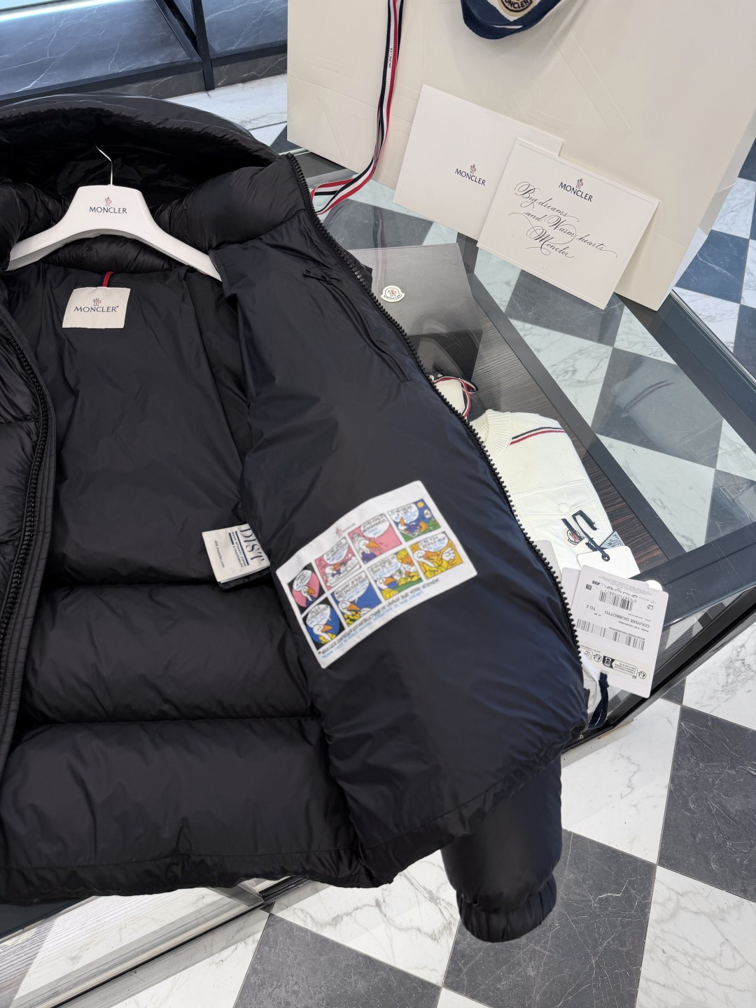 Moncler Male Jacket Hooded M-l